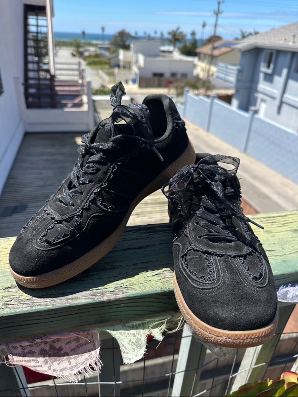 Feminine black suede sneakers w gum soles, ribbon laces. 11 wide. Cottagecore